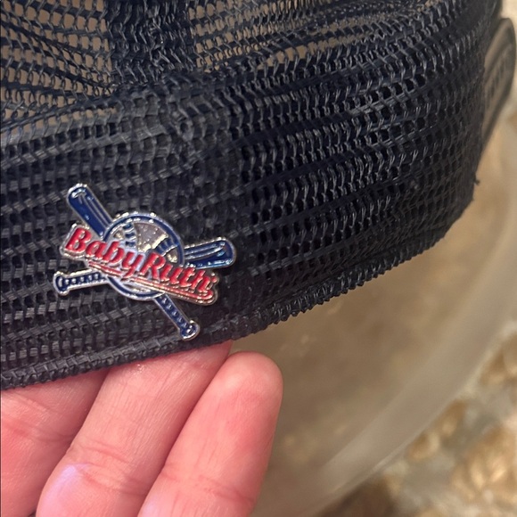 World Series ChampionsYankees 1996 Cap- with Baby Ruth pin - Picture 6 of 10